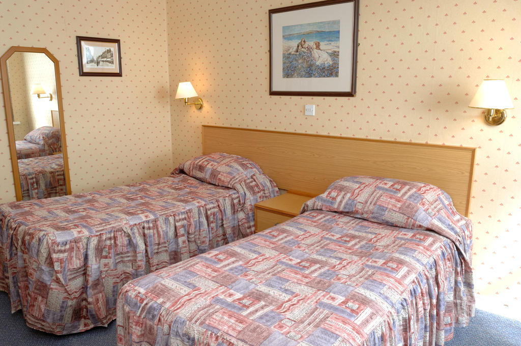Madeira Hotel Falmouth Pokoj fotografie